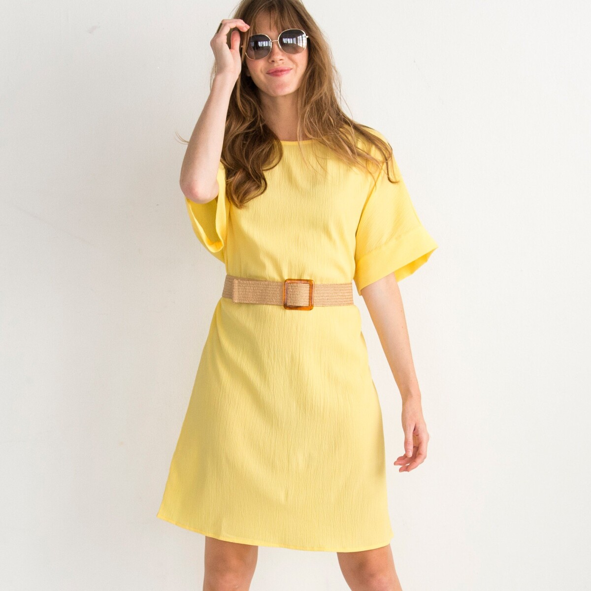 Rovné jednofarebné šaty so štruktúrou žltá 34 36