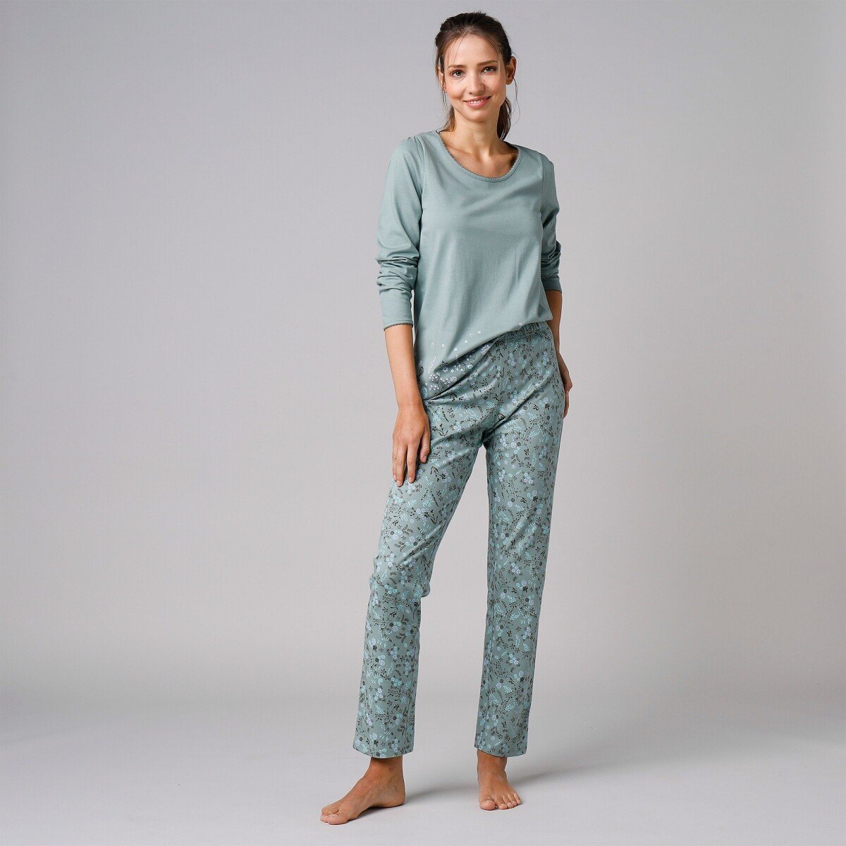 Pyžamové nohavice s potlačou kvetín khaki 38 40