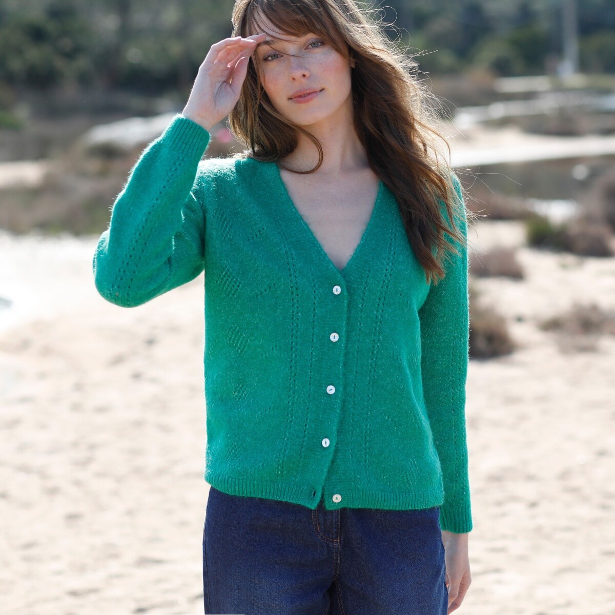 Zapínací sveter s výstrihom do  V  z recyklovaného polyesteru zelená 38 40