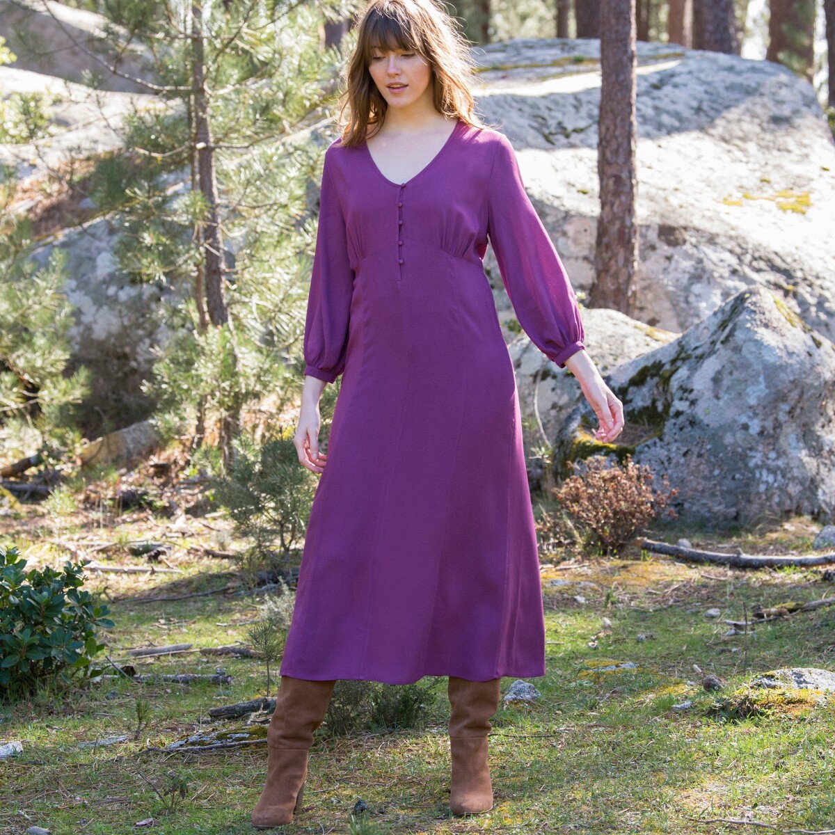 Jednofarebné šaty s 3 4 rukávmi purpurová 36