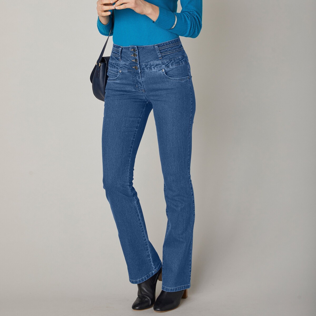 Bootcut džínsy s vysokým pásom, vnútor. dĺžka nohavíc 75 cm modrá 36