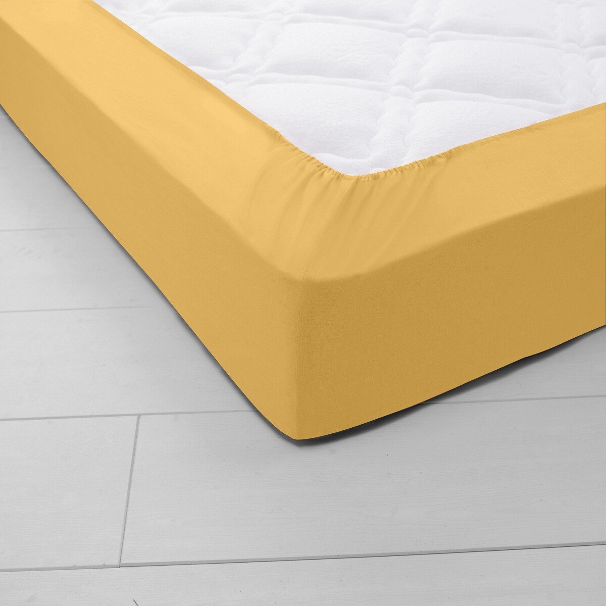 Jednofarebná napínacia posteľná plachta s hĺbkou rohov 40 cm kari 140x190cm